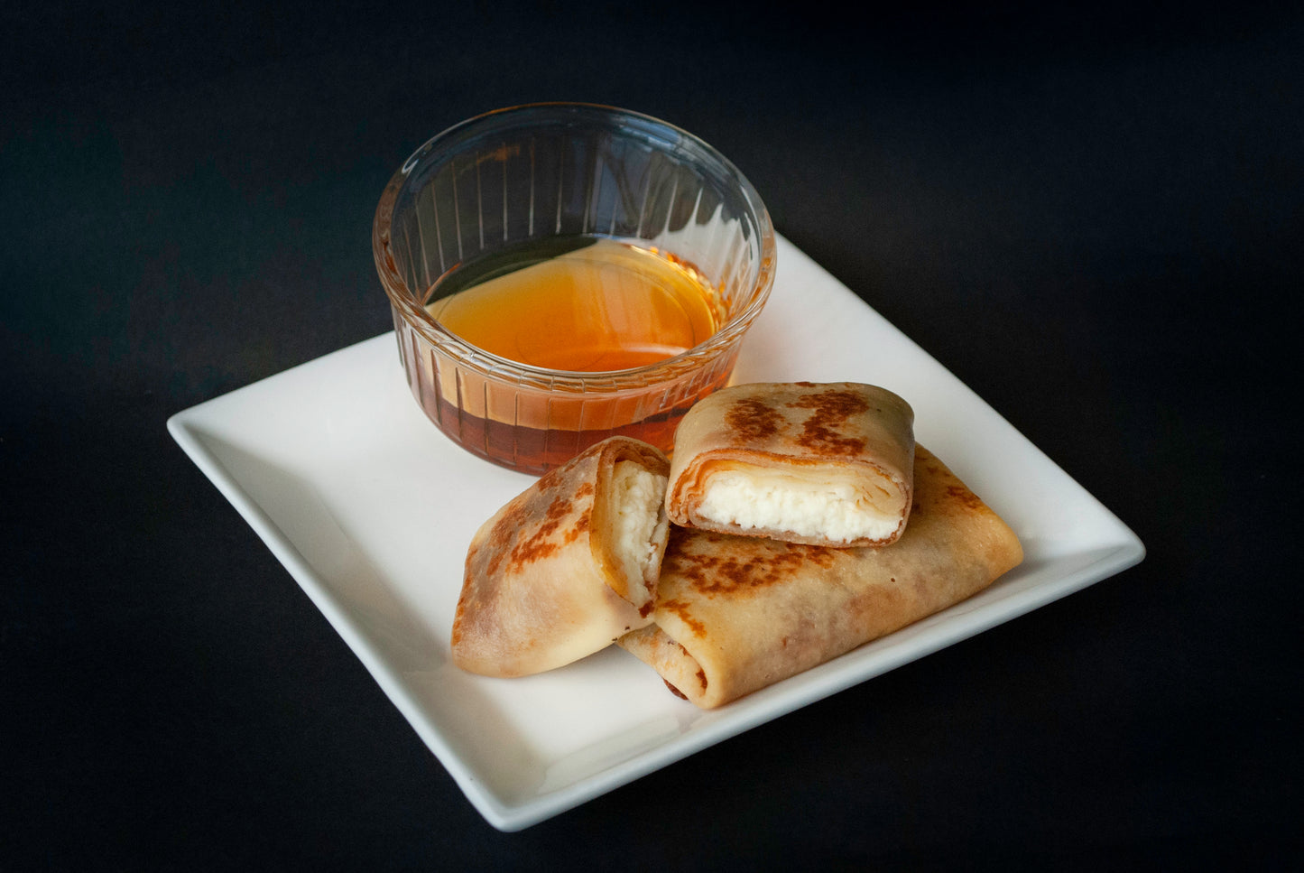 Russian Stuffed Pancake (Blinchiki) / Блинчики