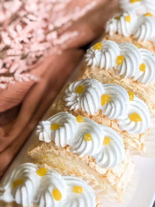 Meringue Roll