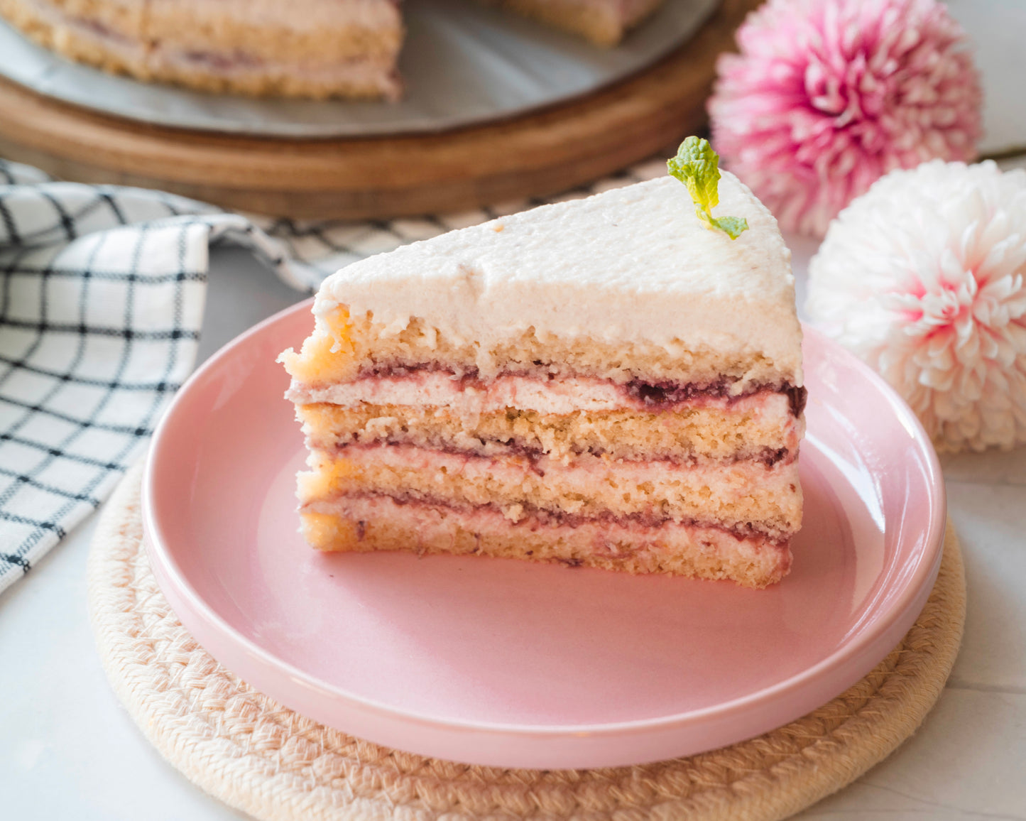 Strawberry Yogurt cake